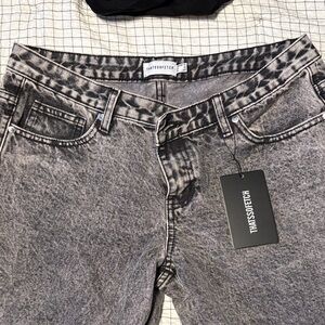 That’s so fetch low rise wide leg jeans